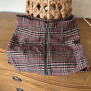 Forever 20 houndstooth mini skirt